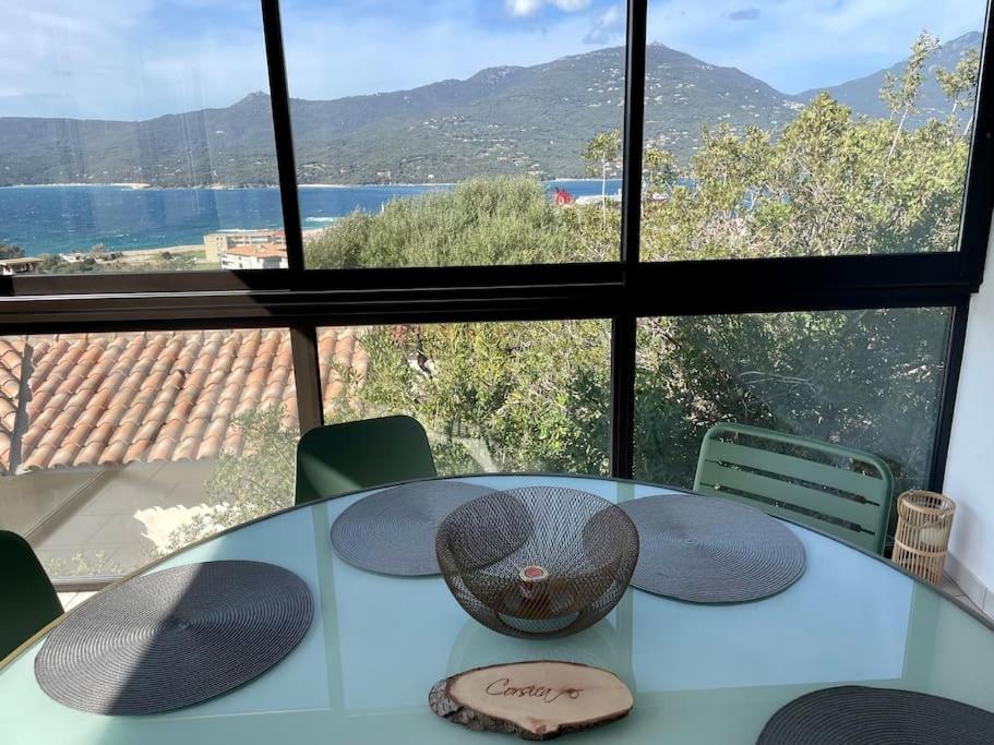Charmante Petite Maison Magnifique Vue Mer โพรพริอาโน ภายนอก รูปภาพ