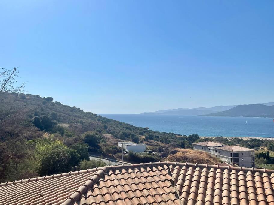 Charmante Petite Maison Magnifique Vue Mer โพรพริอาโน ภายนอก รูปภาพ